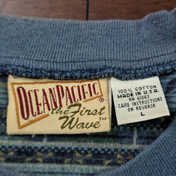 ('90s) OCEAN PACIFIC FIRST WAVE pocket tee - Picture 3 of 3